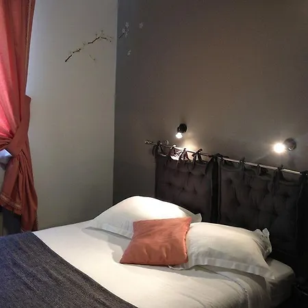 Inter-hotel Au Pavillon Bleu Hotel Ozoir-la-Ferrière